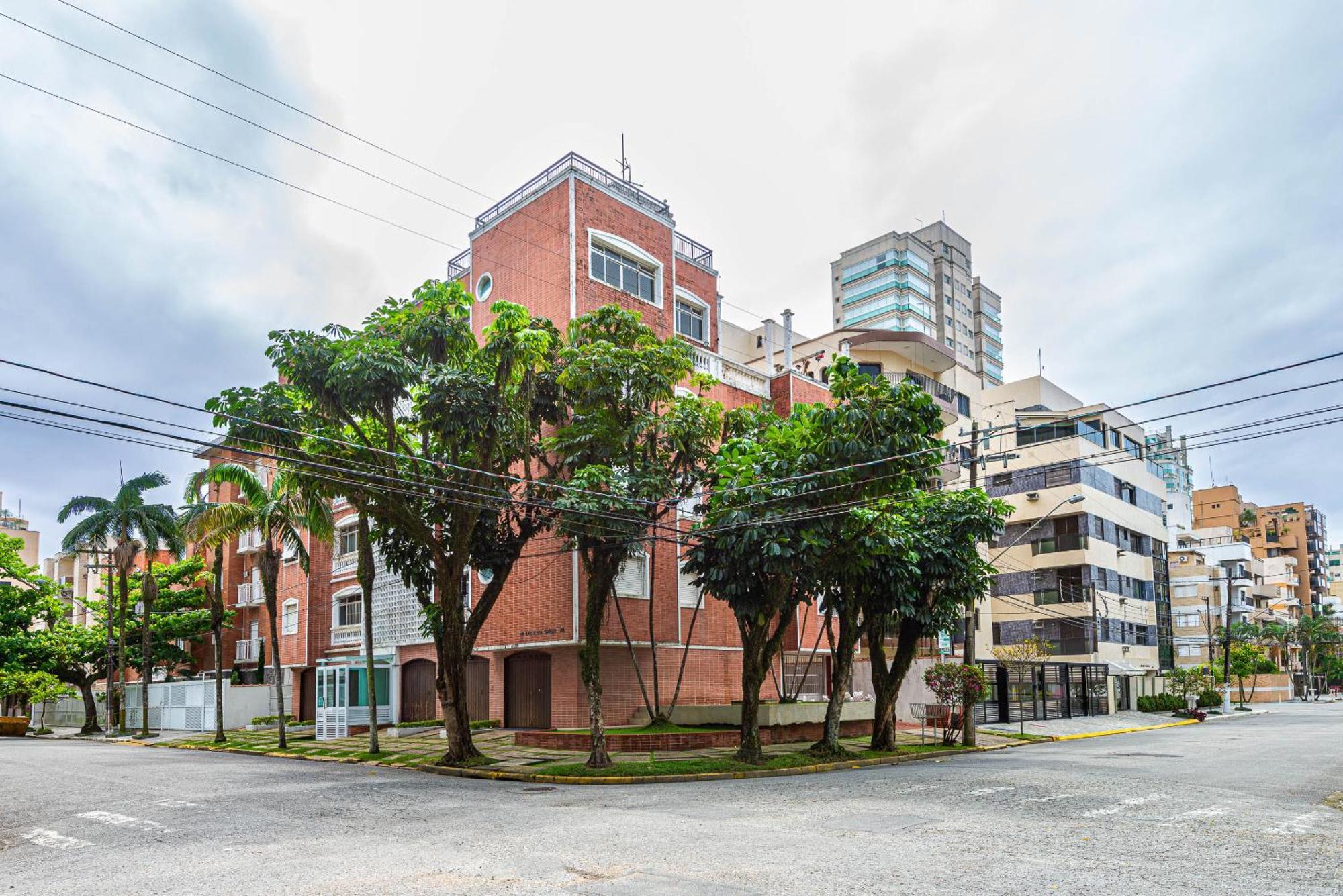 Apê Clássico e Aconchegante no Guarujá - 350 m da praia Exterior foto